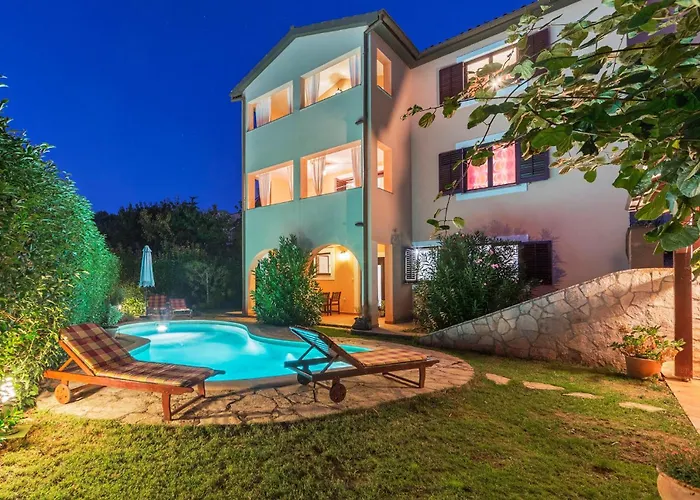 아파트 Cozy In With Wifi