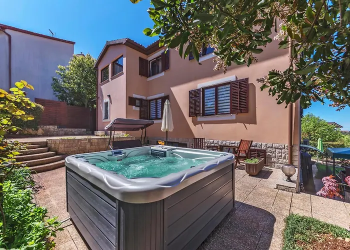 아파트 Cozy In With Wifi *