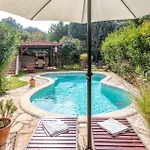 Apartamento Cozy In With Wifi Pula