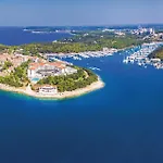 Apartamento Cozy In With Wifi Pula