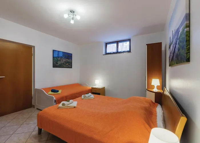 Cozy In With Wifi Apartment